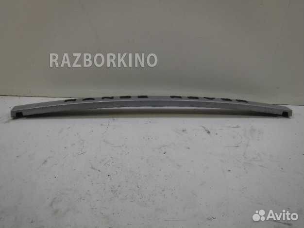 Накладка двери багажника