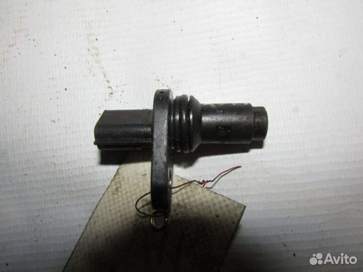 Датчик положения коленвала Juke (F15) 2011