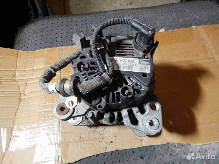 Генератор Volkswagen Golf V