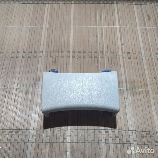 Пепельница Volkswagen Passat B5 седан 1.8 1997