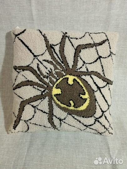 Декоративные подушки