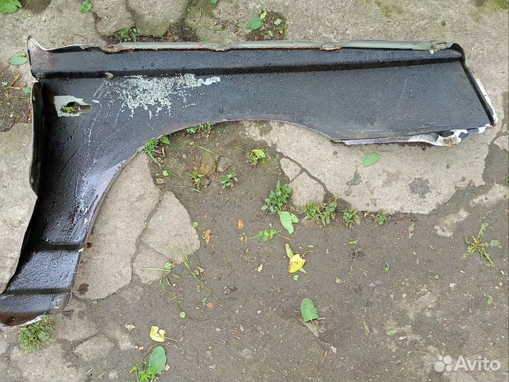Крыло переднее левое на Ваз 2110 б/у