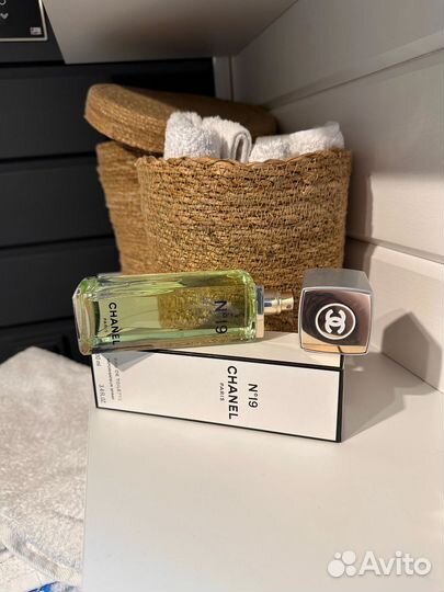 Chanel N19 Eau de Toilette 100 мл