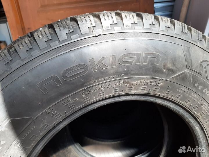 Nokian Tyres Outpost AT 23.5/70 R16 160