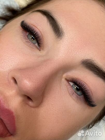 Наращивание ресниц за 1:30