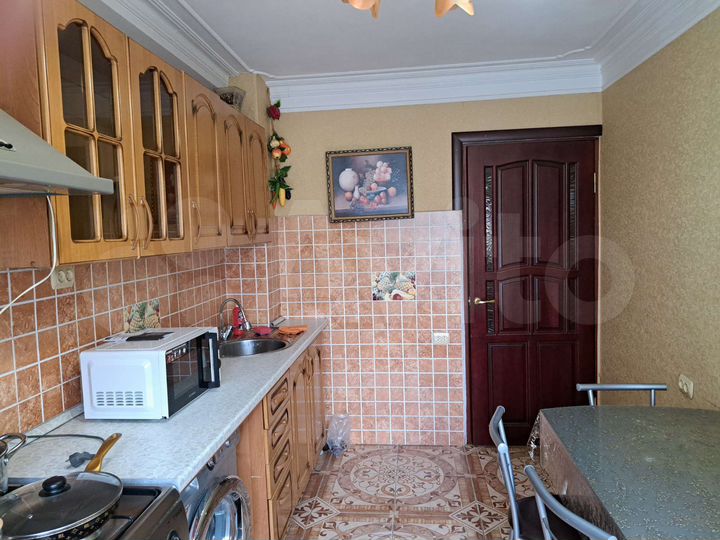 2-к. квартира, 72 м², 4/6 эт.