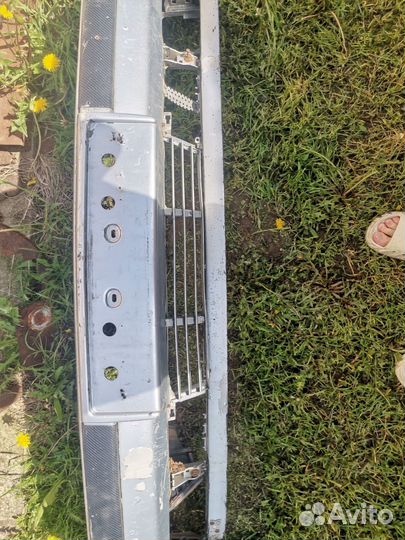 Передний бампер е34 под ремонт