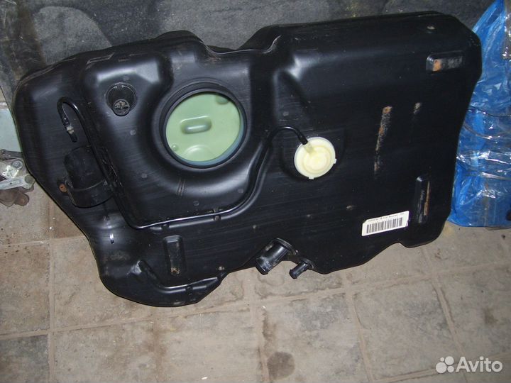 Форд фьюжен бак топливный