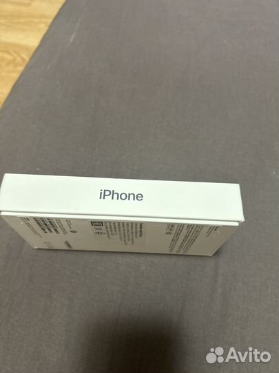 Коробка iPhone 14
