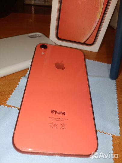 iPhone Xr, 64 ГБ