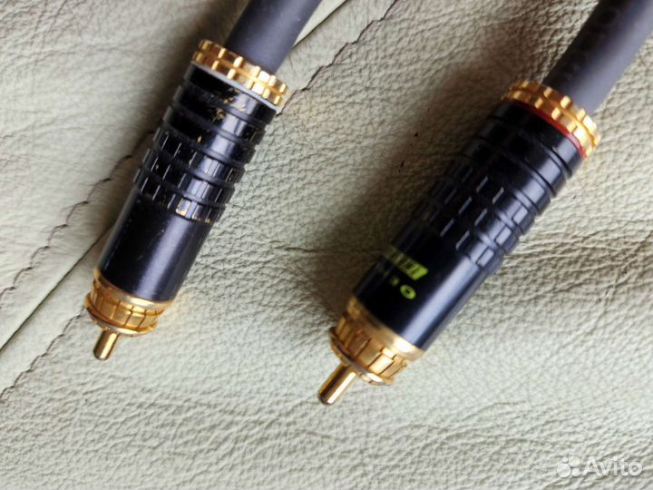 Межблочный Hi-End кабель oehlbach 0.5m серебряный