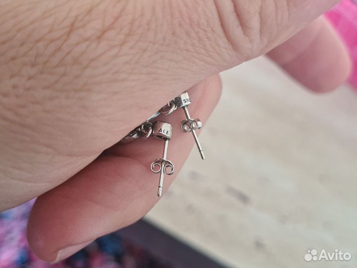 Серебряные серьги Pandora
