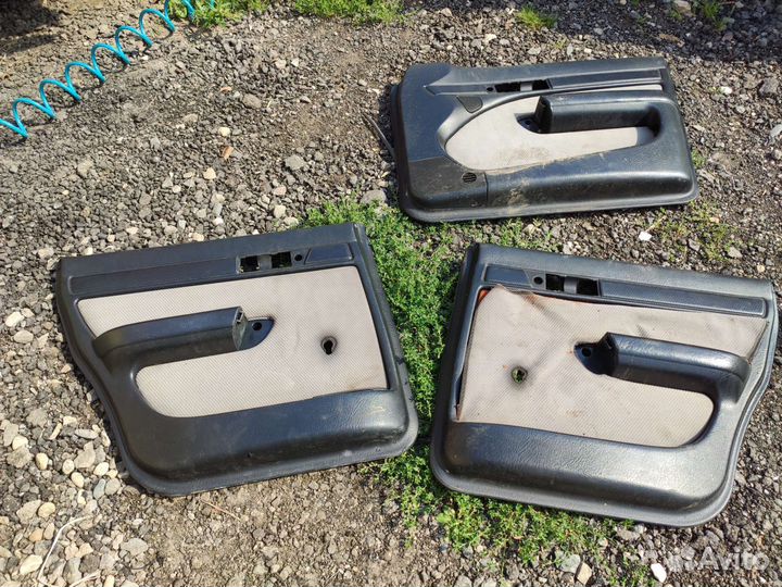 Обшивки дверей Ауди 100 С4 45