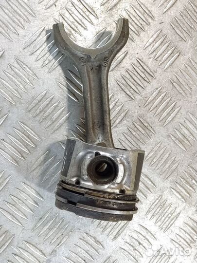 Поршень с шатуном Citroen Berlingo 2002-2012