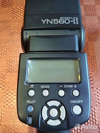 Вспышка YongNuo Speedlite YN-560 II