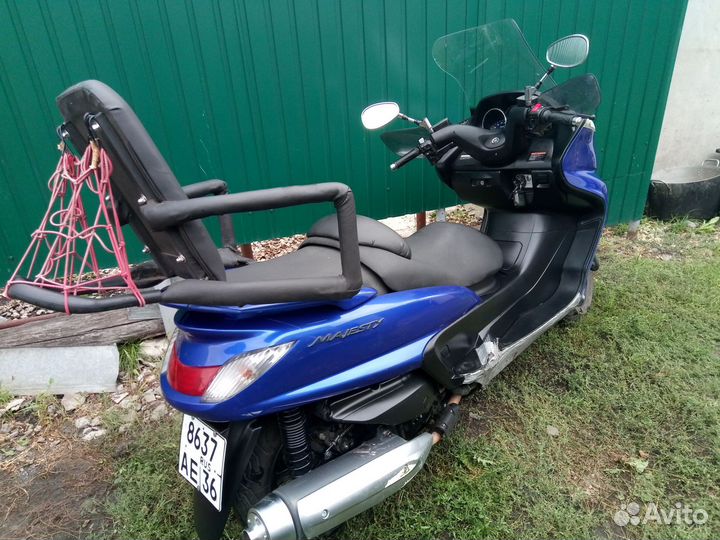 Кресло на yamaha majesty 250/400