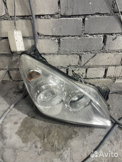 Opel astra h фара правая