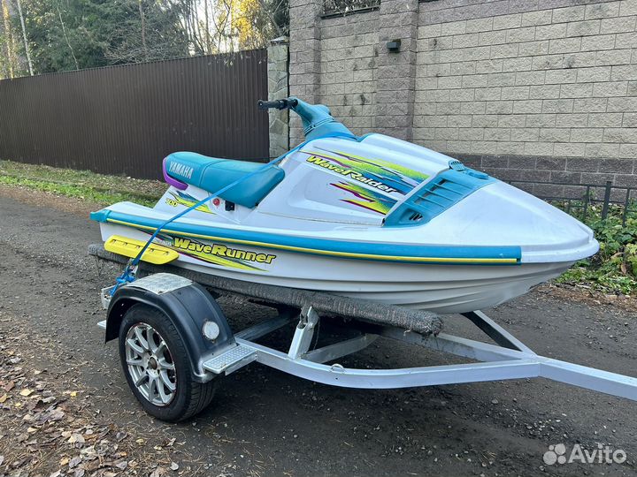 Yamaha wave runner 700