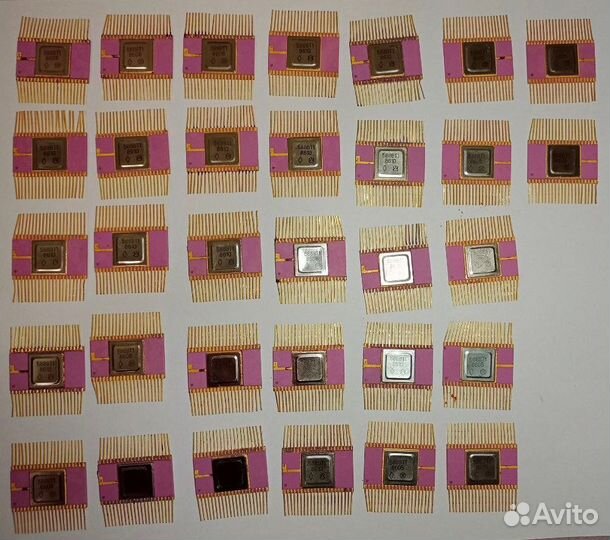 Микросхемы: 10шт 588вг3, 24шт 565ру3 и 32шт 588вт1