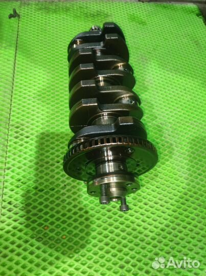 Коленвал Volkswagen Passat B6 седан BVY 2.0 бензин