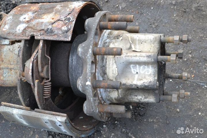 Ступица, барабанные тормоза, вспомогательного мост