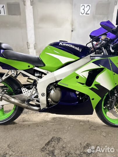 Kawasaki zx-6r ninja