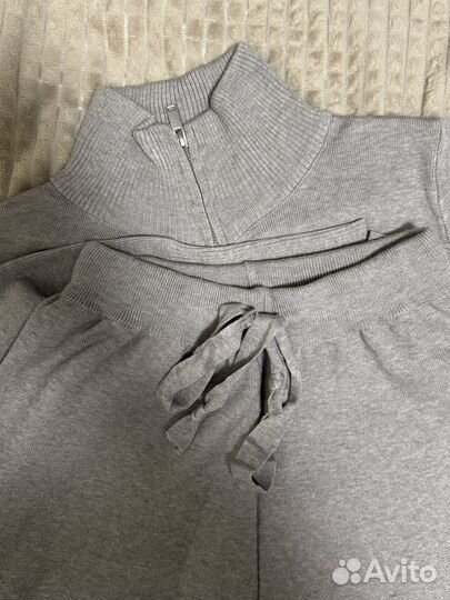 Костюм женский