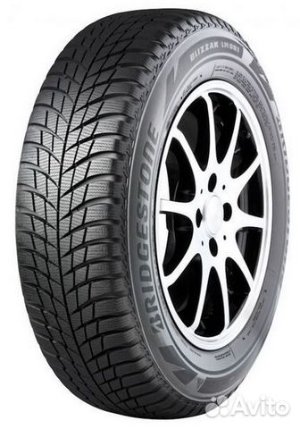 Bridgestone Blizzak LM-001 225/50 R17