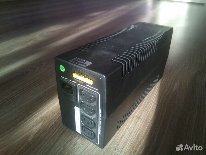 Ибп APC bx650li держит 10 минут