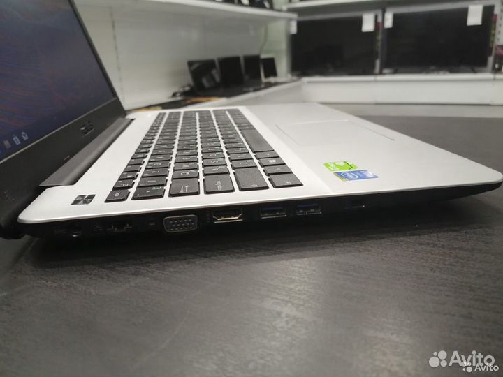 Игровой Asus i7 4510 8GB озу GT 820 - 2GB 1000GB