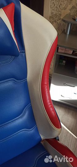 Игровое кресло бюрократ