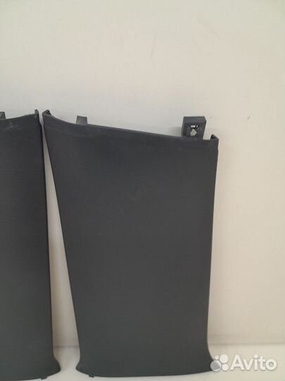 Обшивка стойки Volkswagen Polo HB 2009