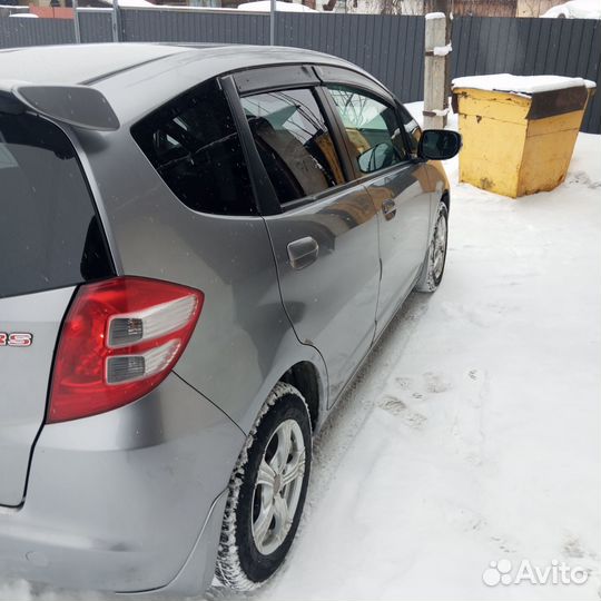 Honda Fit 1.3 CVT, 2008, 200 000 км