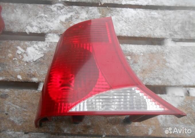 Фонарь Форд Фокус 1 правый левый задний