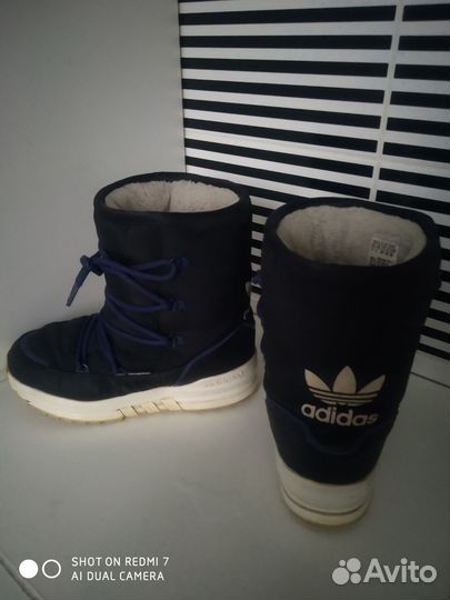 Дутики Adidas
