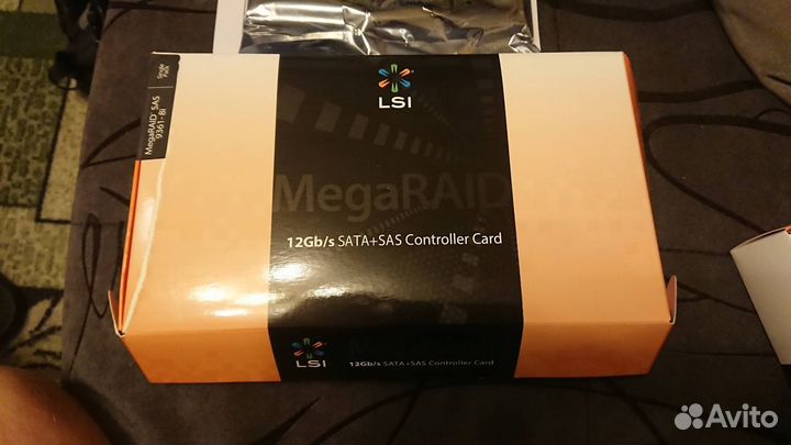 Raid LSI megaraid SAS 9361-8i(1G)