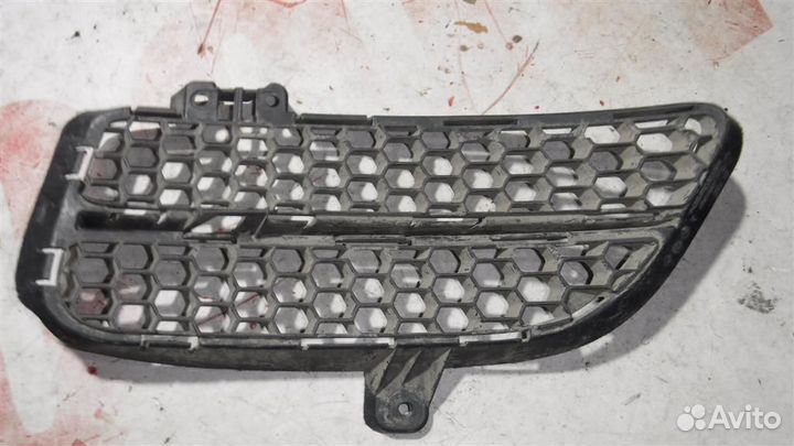 Решетка в бампер правая Volkswagen Touareg I (7L)