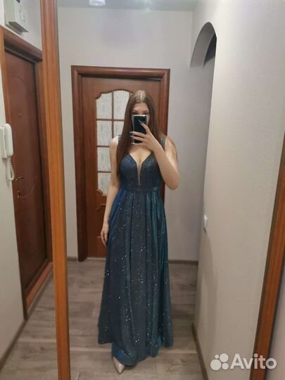 Вечернее платье