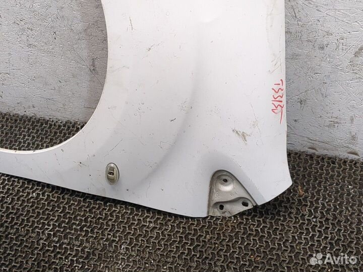 Крыло Citroen Berlingo, 2011