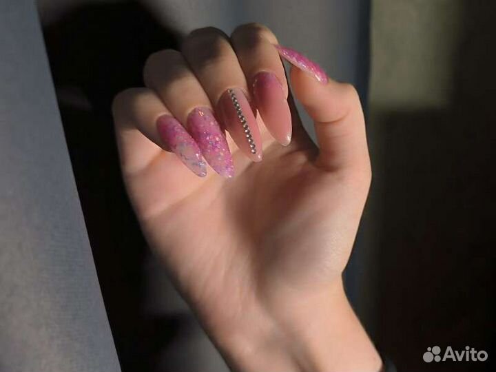 Маникюр на дому