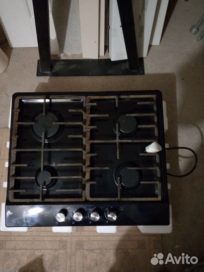 Газовая варочная панель 4 конфорки