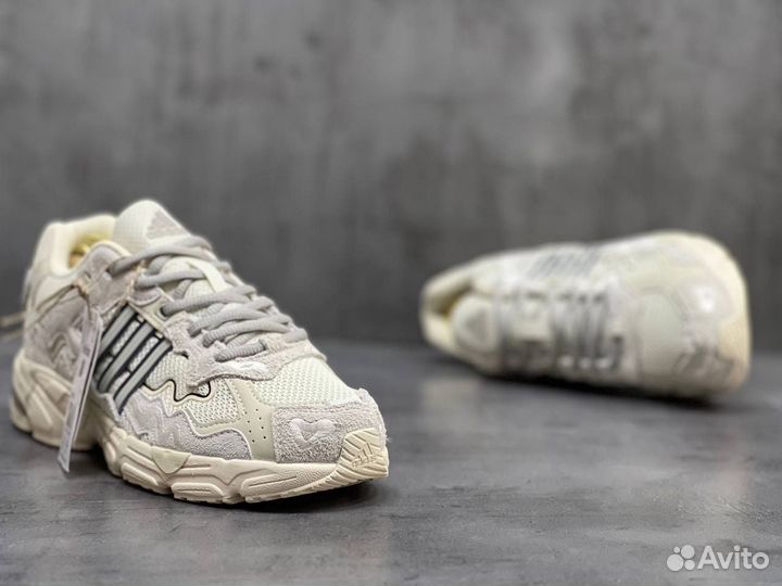 Кроссовки adidas