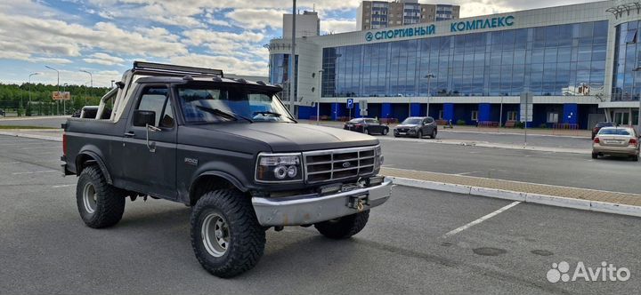 Ford Bronco 5.8 AT, 1996, 277 000 км