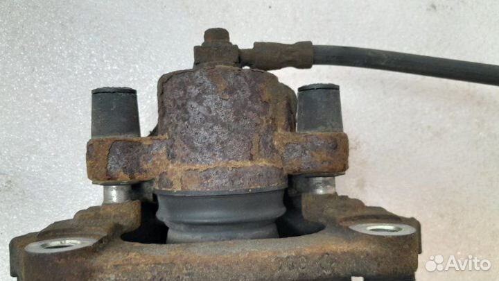 Суппорт тормозной передний правый Mini Cooper R50