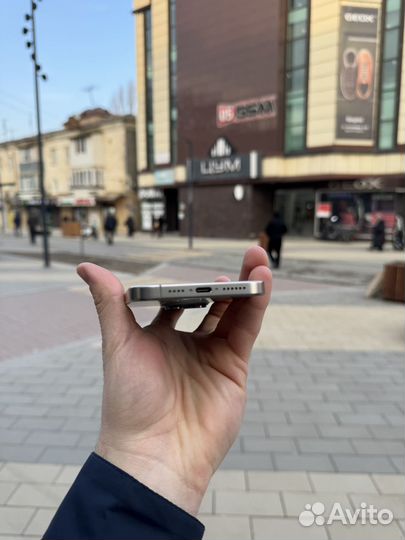 iPhone 15 Pro Max, 256 ГБ