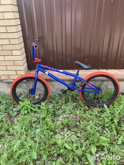 Трюковой велосипед bmx