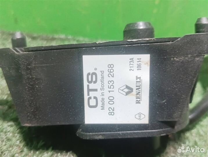 Педаль газа электронная Renault Megane 2 (LM0C) 2