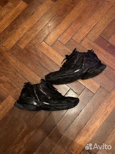 Balenciaga runner black обмен
