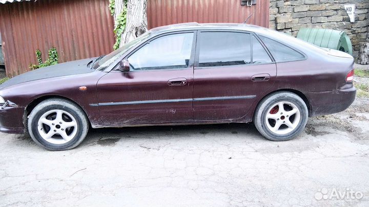 Разбор на запчасти Mitsubishi Galant 7 4G63