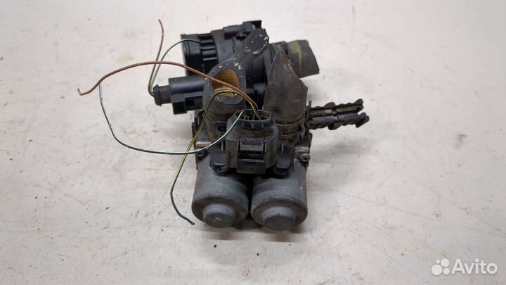 Кран отопителя Audi A6 (C6), 2008